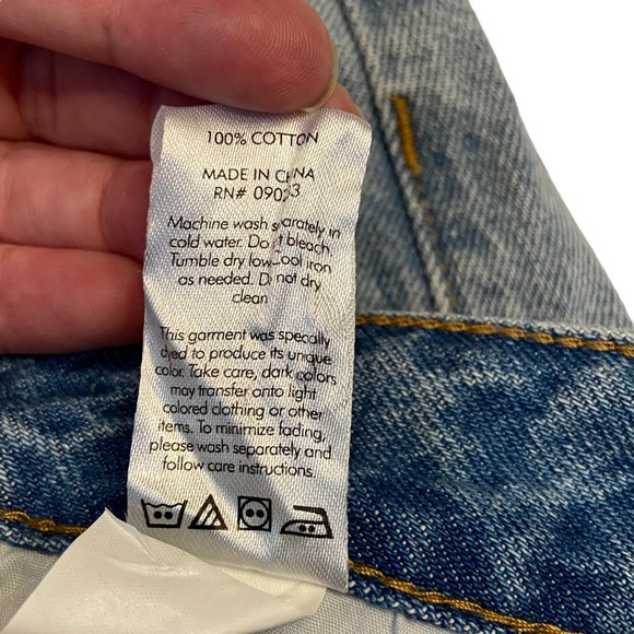 PACSUN New Distressed Mom Jeans High Rise Light Blue Wash Ripped Size 26 - Picture 13 of 16